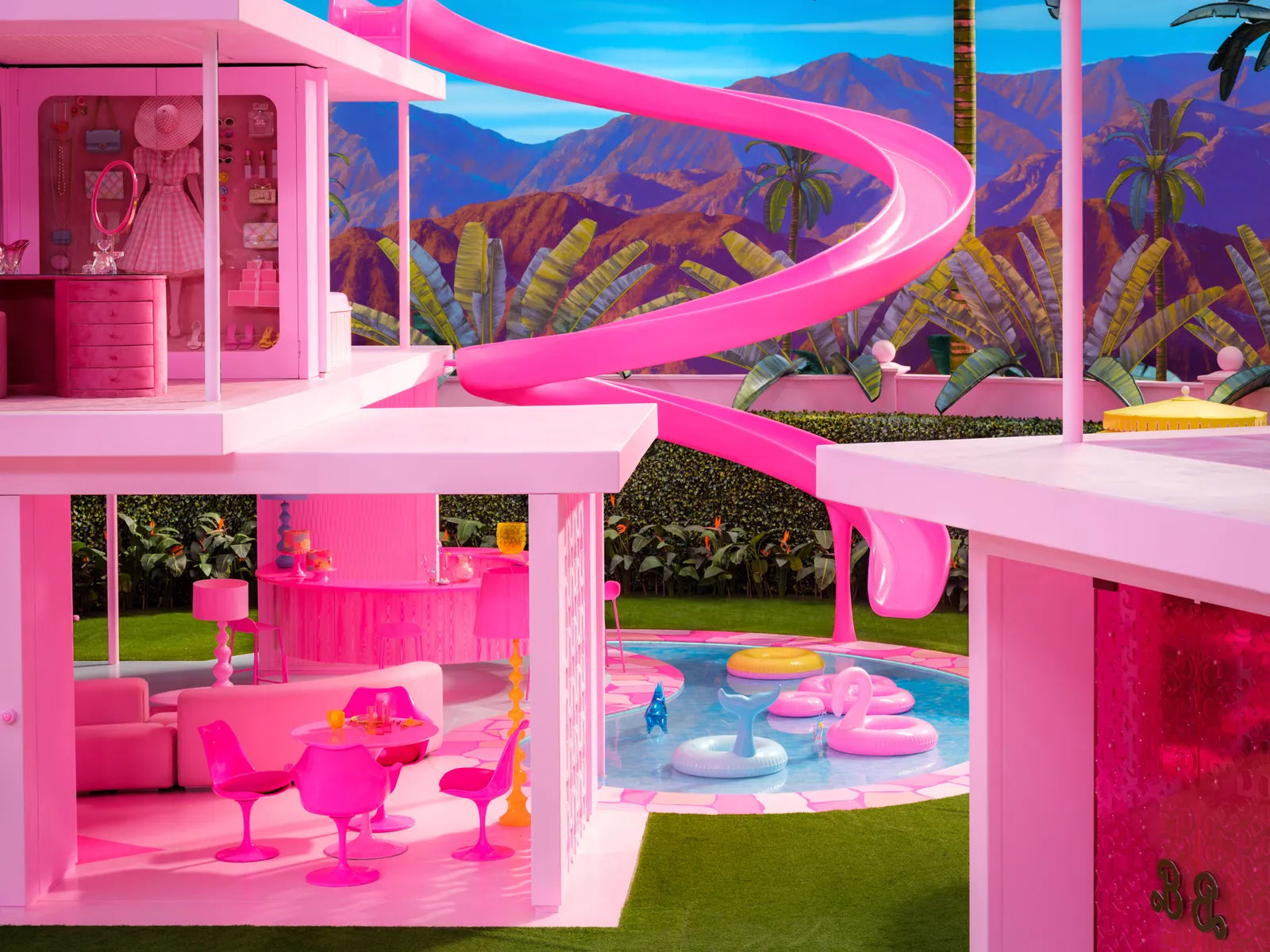 New barbie dream house top 2019