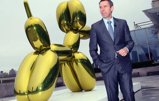 Koons with his balloon dog