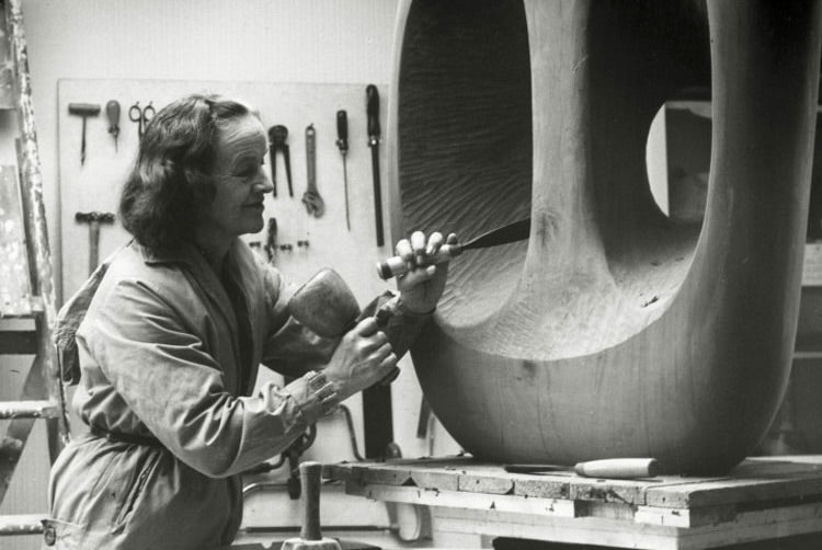  Barbara Hepworth in her studio, 1963. Photograph by Val Wilmer. © Bowness, Hepworth Estate.