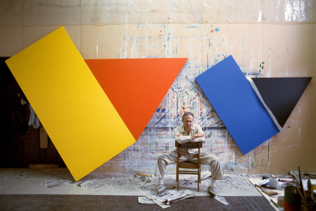 Gianfranco Gorgoni, Ellsworth Kelly with Yellow with Red Triangle and Blue with Black Triangle in his studio in Cady’s Hall, Chatham, New York, 1973. © Maya Gorgoni.