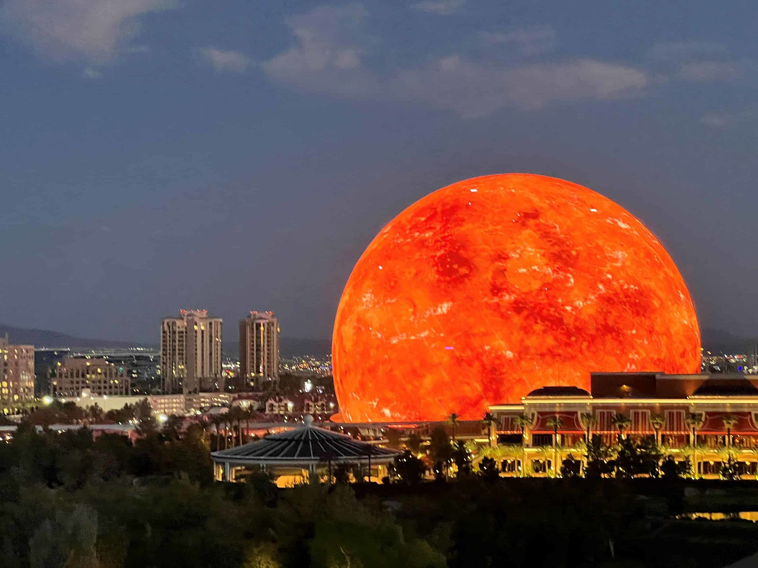 las-vegas-sphere-artrkl