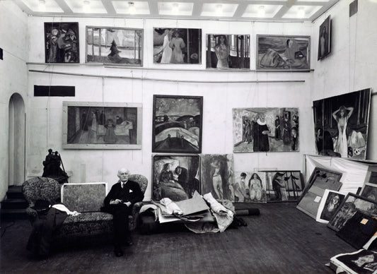 Edvard Munch, Munch Sitting in the Winter Studio, ca. 1938, © Munch Museum, Oslo via SFMOMA