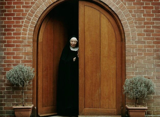 Lou Boileau, Wendy Beckett ('Sister Wendy'), January 2006 © Lou Boileau via National Portrait Gallery